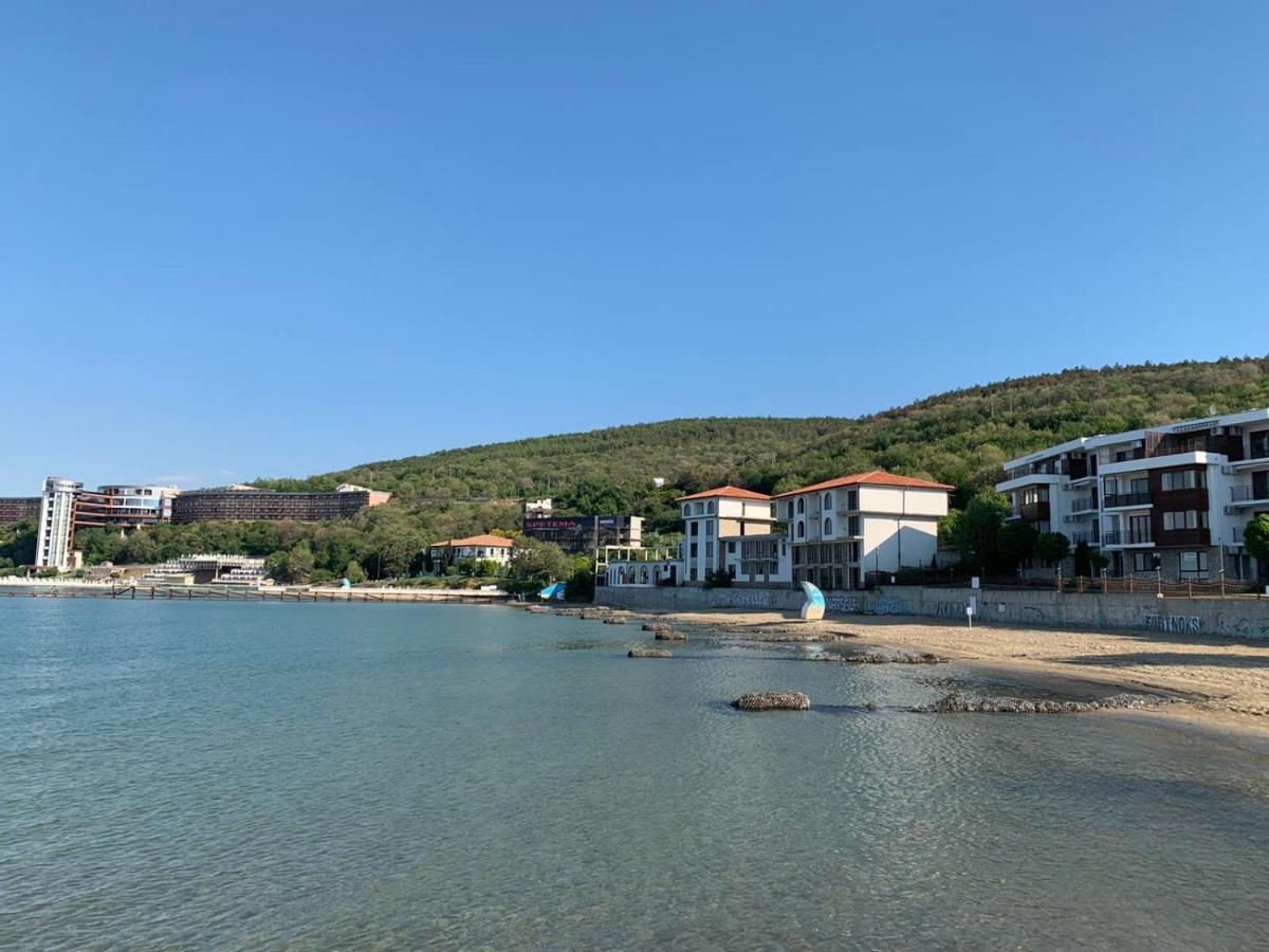 Prestige Fort Beach Private Apartment-Studio 46 Sveti Vlas Extérieur photo