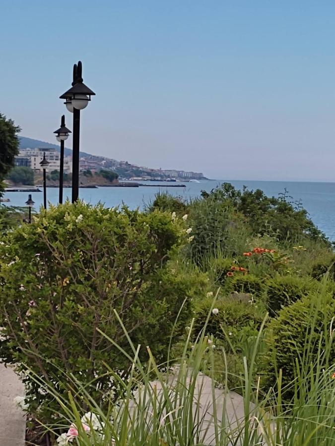 Prestige Fort Beach Private Apartment-Studio 46 Sveti Vlas Extérieur photo